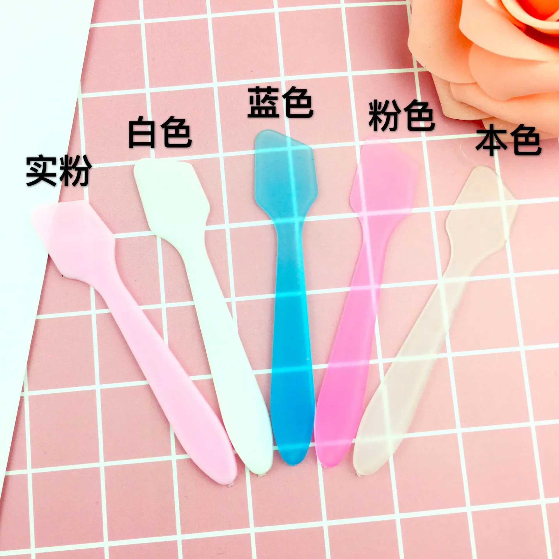 Small Natural Color Plastic Scrapers for DIY Mask & Cream Use - Image 7