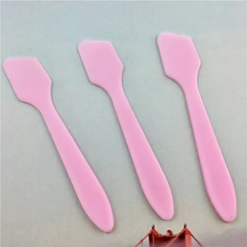 Small Natural Color Plastic Scrapers for DIY Mask & Cream Use - Image 8