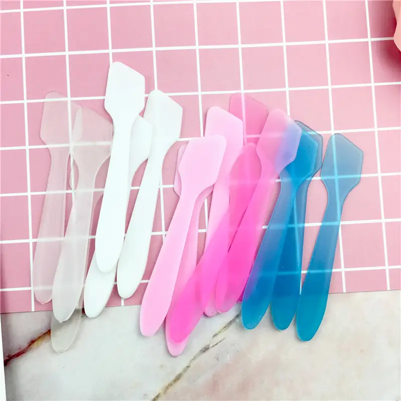 Small Natural Color Plastic Scrapers for DIY Mask & Cream Use - Image 10