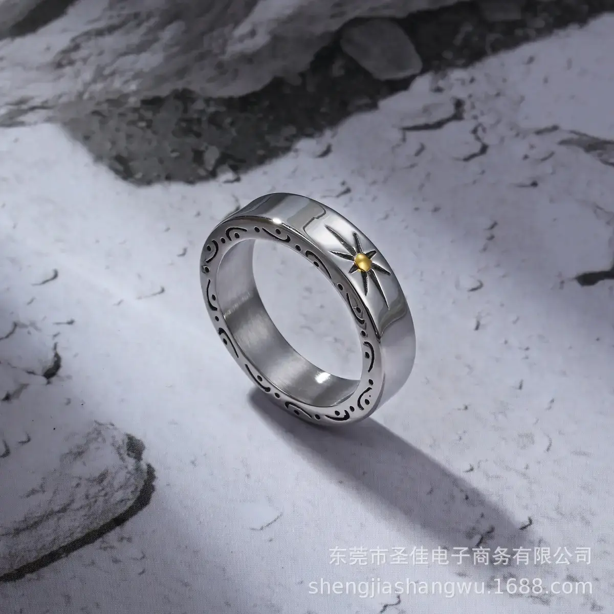 Vintage Titanium Steel Sunflower Ring for Men