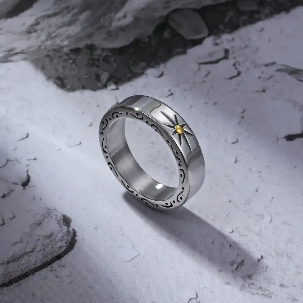 Vintage Titanium Steel Sunflower Ring for Men — feature 3