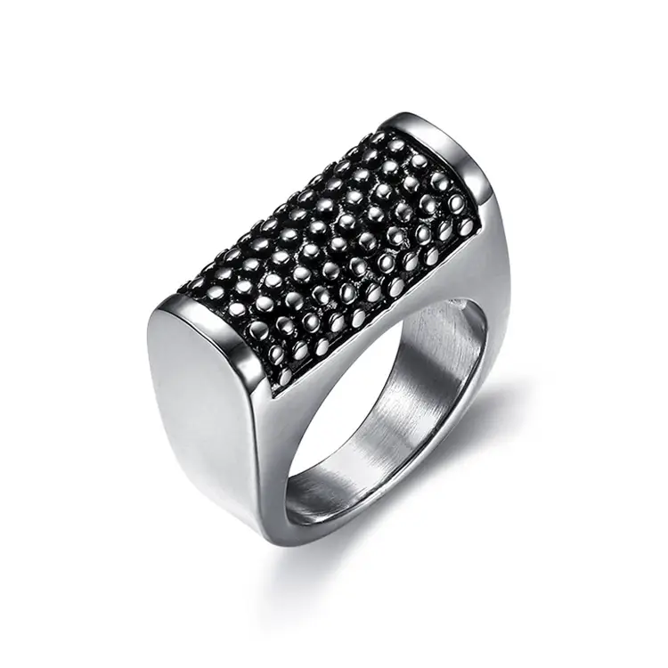 Punk Skull Ring Titanium Steel Glossy Black — feature 8