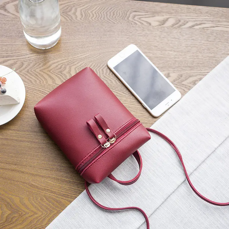 Women's Small Square Crossbody Bag Red Mobile Phone Bag - Image 3