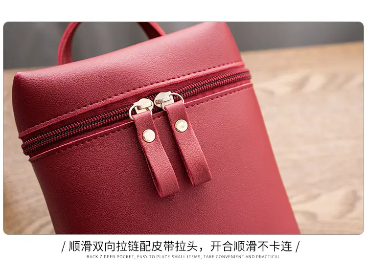 Women's Small Square Crossbody Bag Red Mobile Phone Bag — feature 30