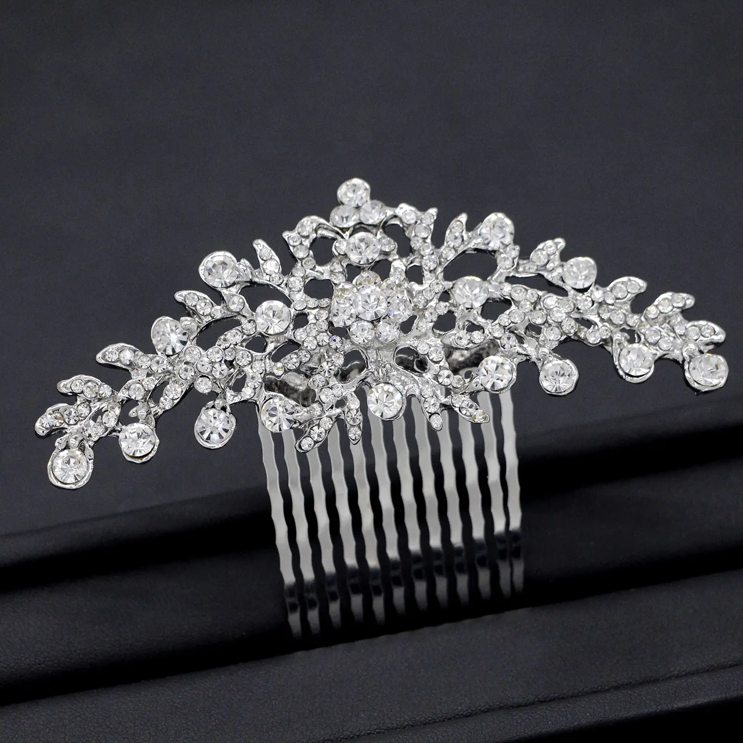Rustic Rose Gold Crystal Hair Comb for Bridal Wear - Image 4