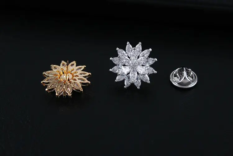 Double-Layer Crystal Sunflower Brooch for Women — feature 19