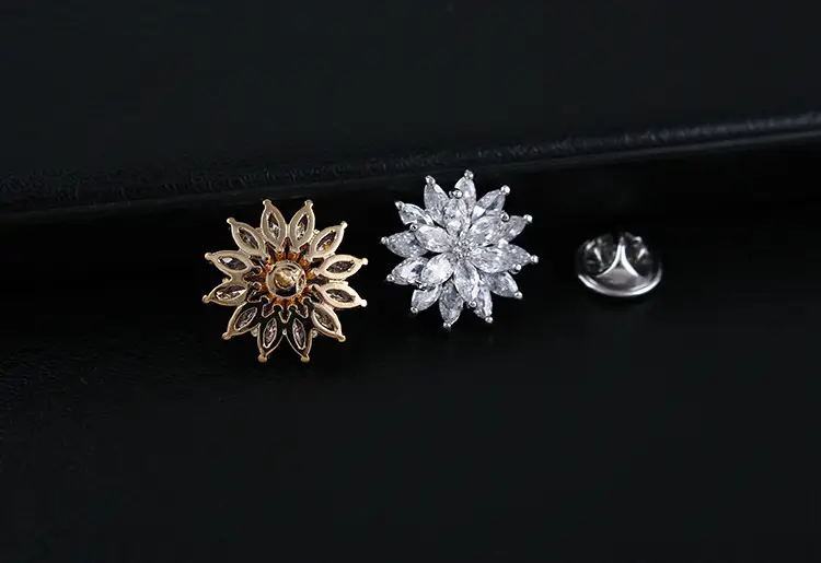 Double-Layer Crystal Sunflower Brooch for Women — feature 22