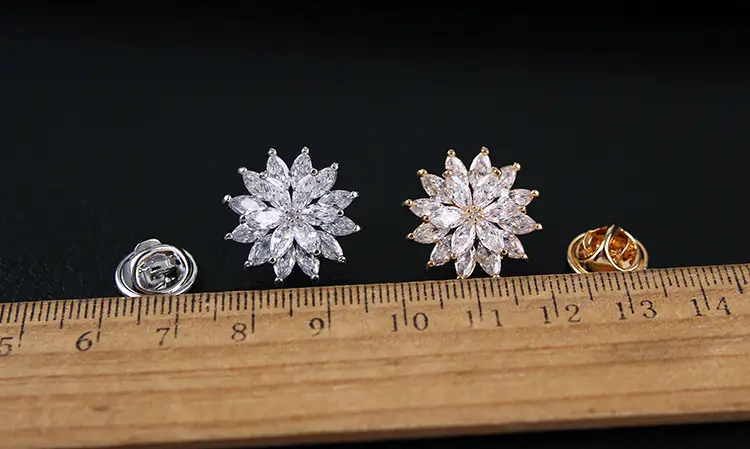 Double-Layer Crystal Sunflower Brooch for Women — feature 27