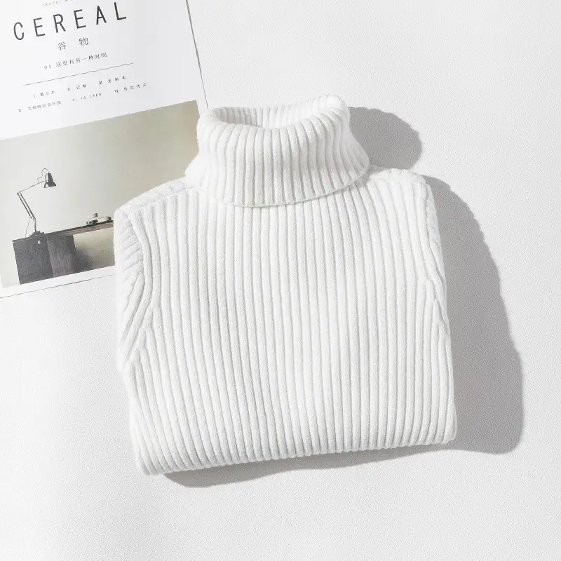 TR2208 White