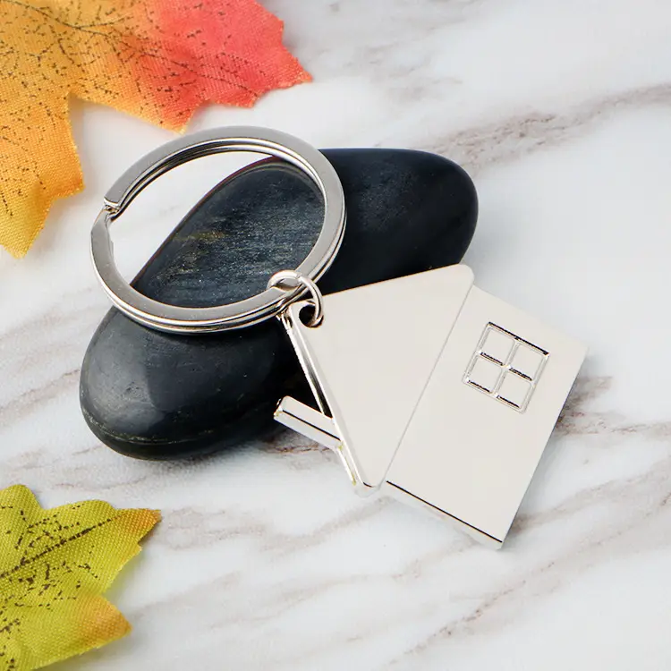 Manufacturer Wholesale Keychain Personalized Simulation Metal House Keychain Pendant Gift Can Laser Logo