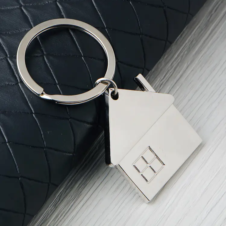 Manufacturer Wholesale Keychain Personalized Simulation Metal House Keychain Pendant Gift Can Laser Logo