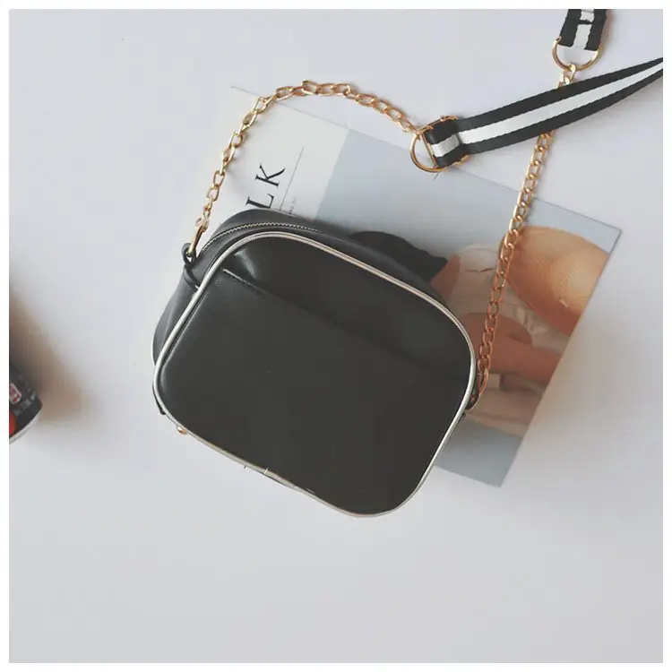 Retro Camera Shoulder Bag Women's Crossbody 2024 — feature 24