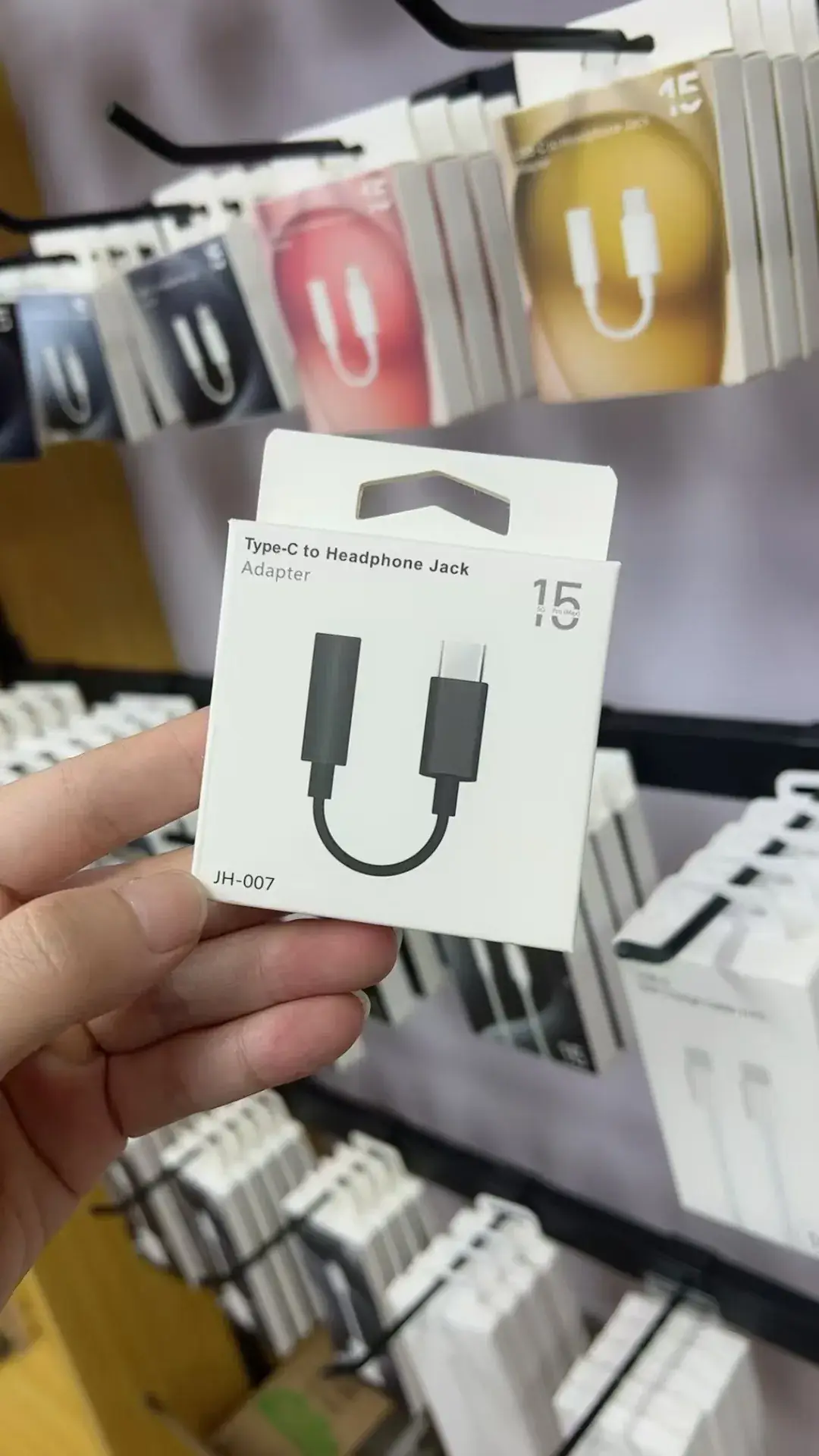 Apple iPhone Headset Adapter Lightning 3.5mm Live Call