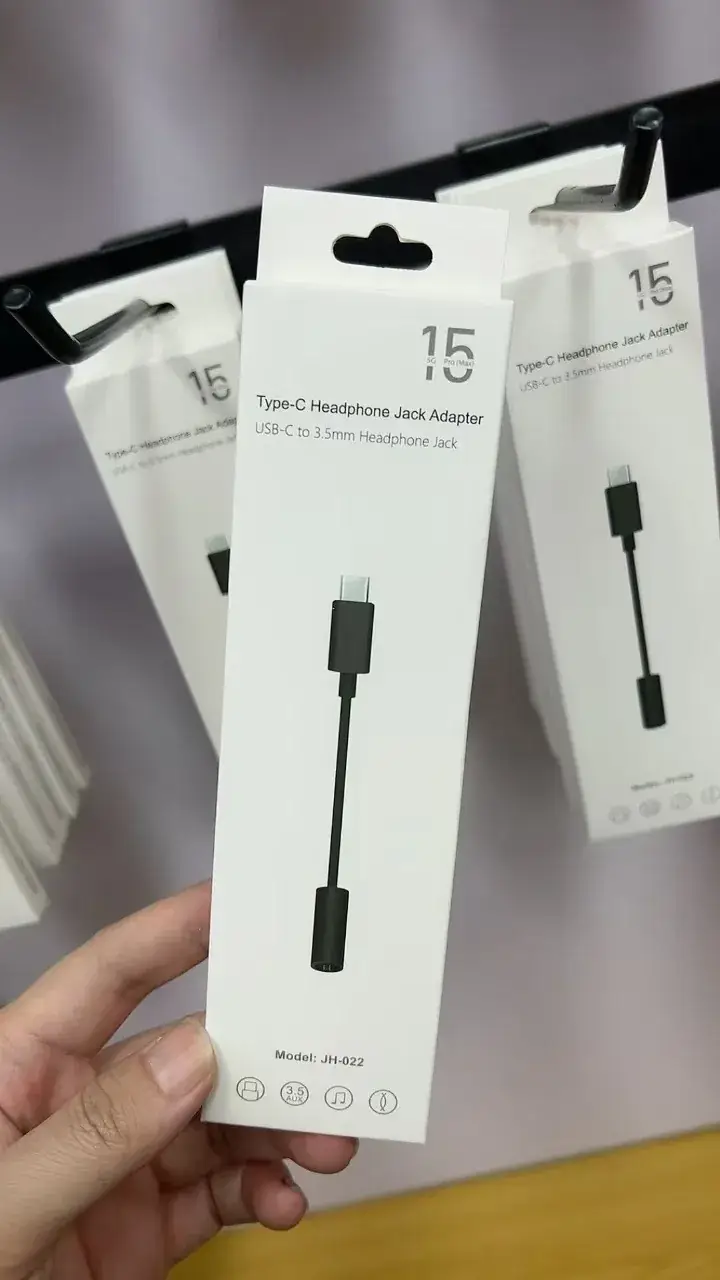 Apple iPhone Headset Adapter Lightning 3.5mm Live Call