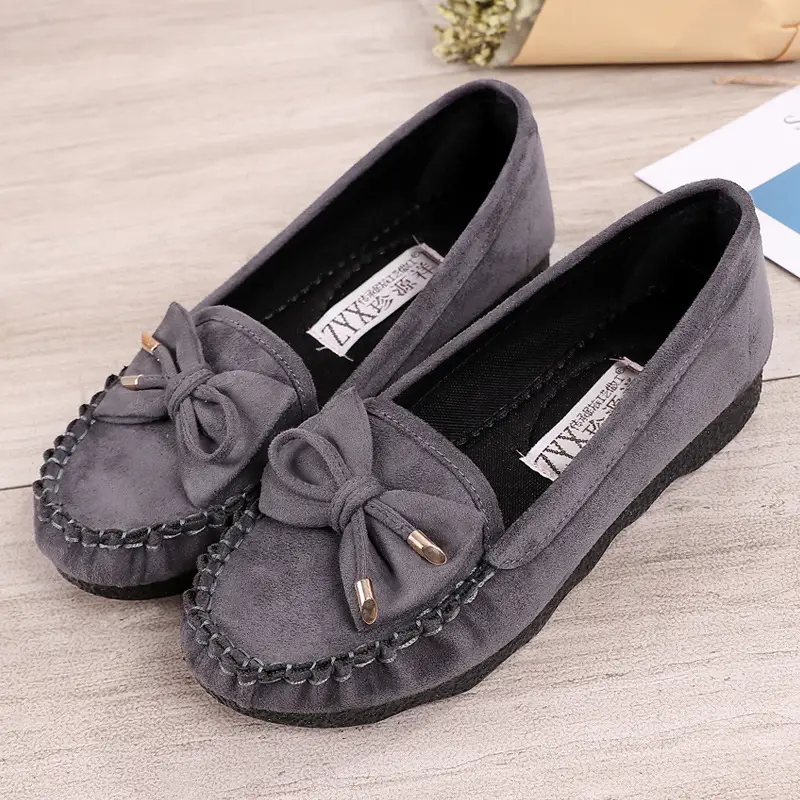 Spring and autumn New Bean shoes women's old Beijing cloth shoes soft bottom work shoes Black large size women's shoes a generation of hair - Image 3