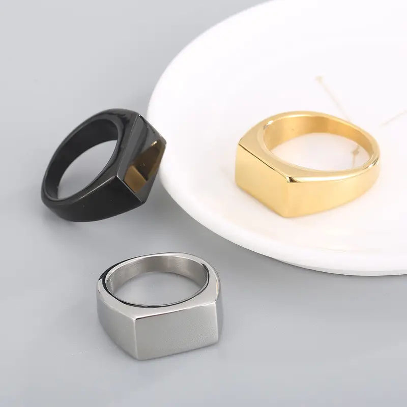 Golden Geometric Engraved Titanium Steel Ring 9.5mm — feature 12