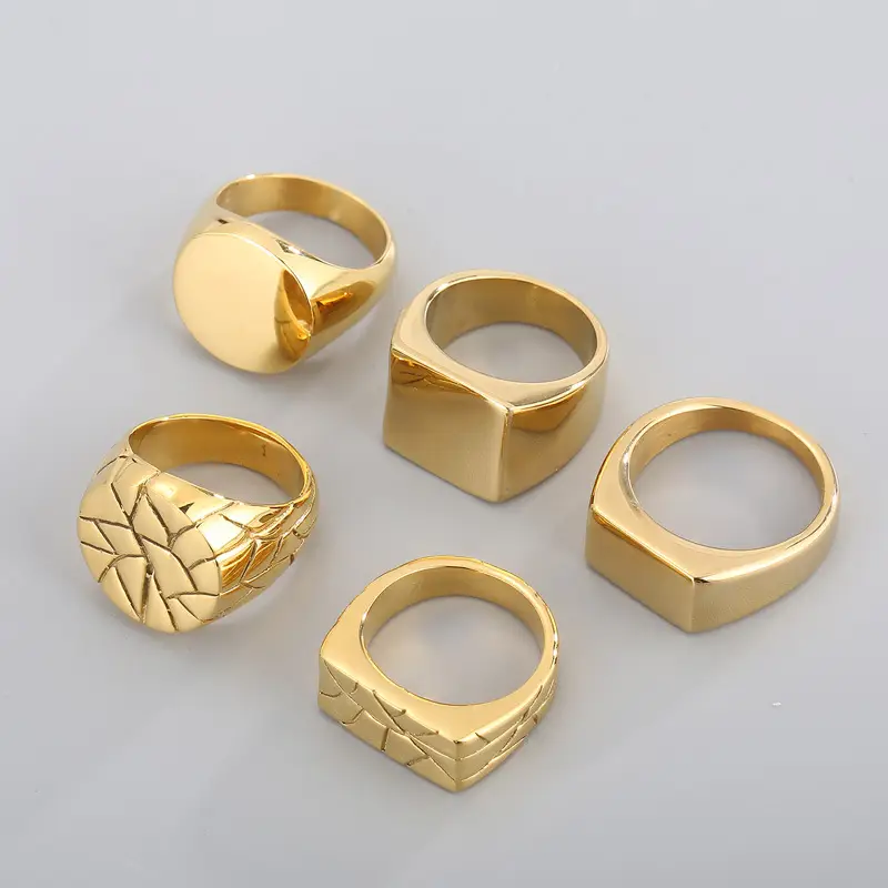 Golden Geometric Engraved Titanium Steel Ring 9.5mm — feature 4