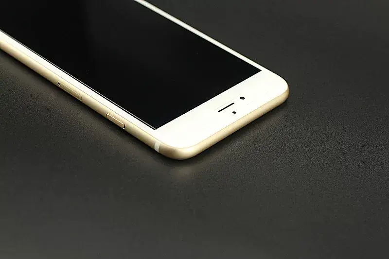 iPhone 12 Pro+ Glass Screen Protector 9H Explosion Proof — feature 38