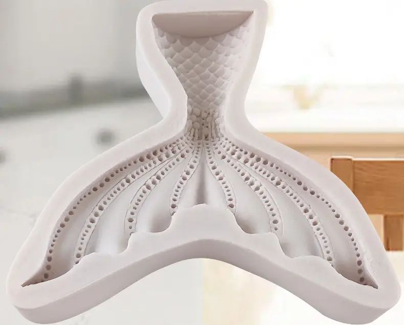 Sanxin Fishtail Flip Sugar Silicone Mold 64mm — feature 5