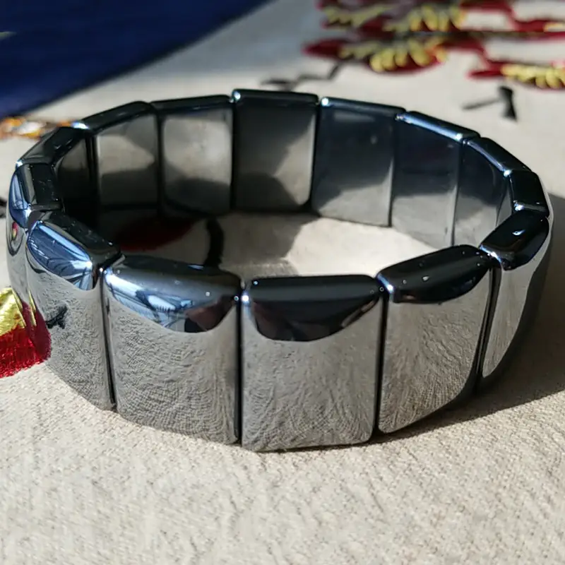 Jingyao Black Crystal Terahertz Bracelet — feature 10
