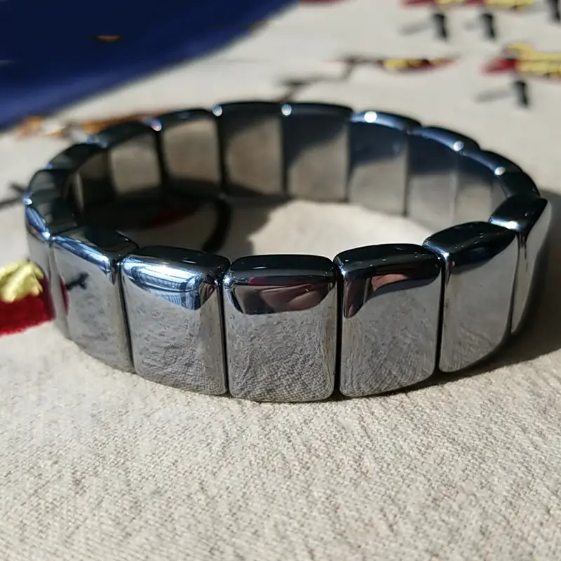 Jingyao Black Crystal Terahertz Bracelet — feature 7