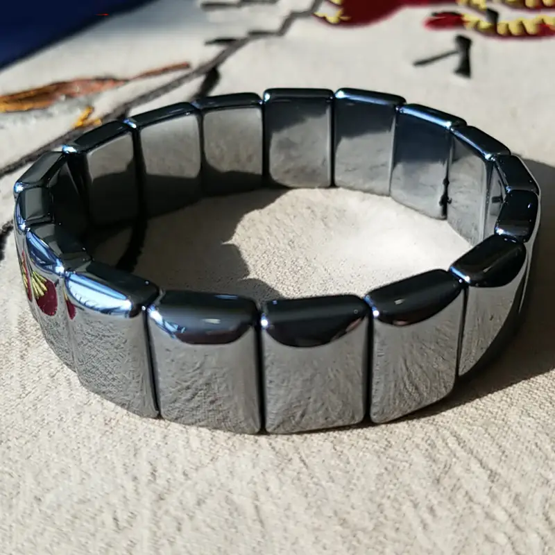 Jingyao Black Crystal Terahertz Bracelet — feature 9