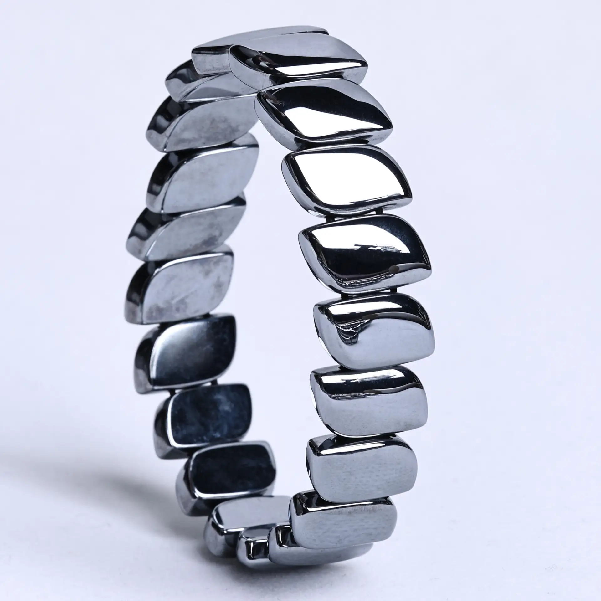 Jingyao Black Crystal Terahertz Bracelet - Image 12