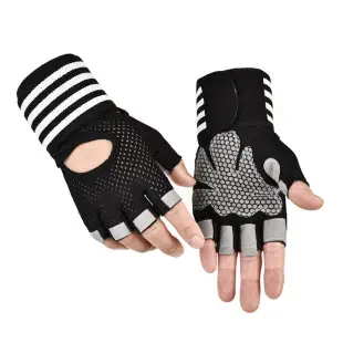 Half Finger Fitness Gloves for Men Women Silicone Weightlifting — feature 5