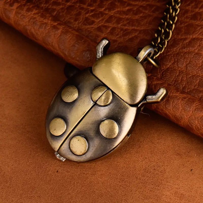 Manufacturer Wholesale Quartz Pocket Watches, Small Ladybug Pocket Watches, Cross-Border European and American Jewelry, Small Beetle Colorful Pocket Watches