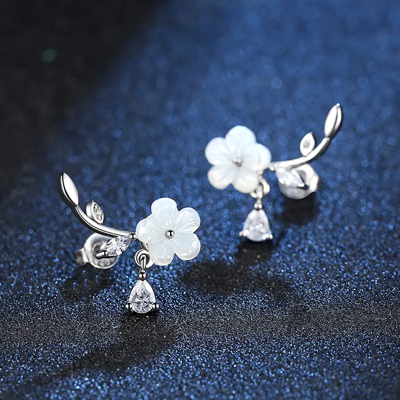 Women's Natural Shell Hand-carved Flower Silver Plated Earrings - Image 3