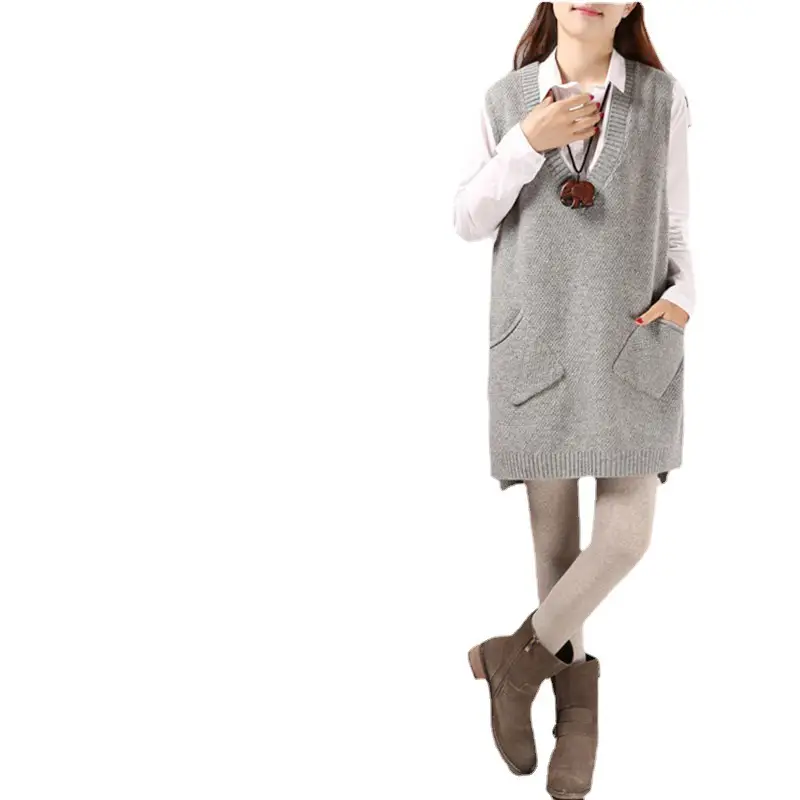 Olive Green V-Neck Knitted Vest Suit for Women - Image 9