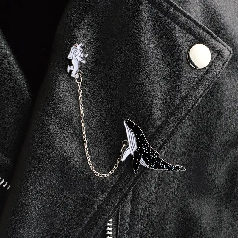 Japanese-style Astronaut Space Whale Oil Drop Brooch Pin Collar Pin Corsage Clothing Accessories - Image 4