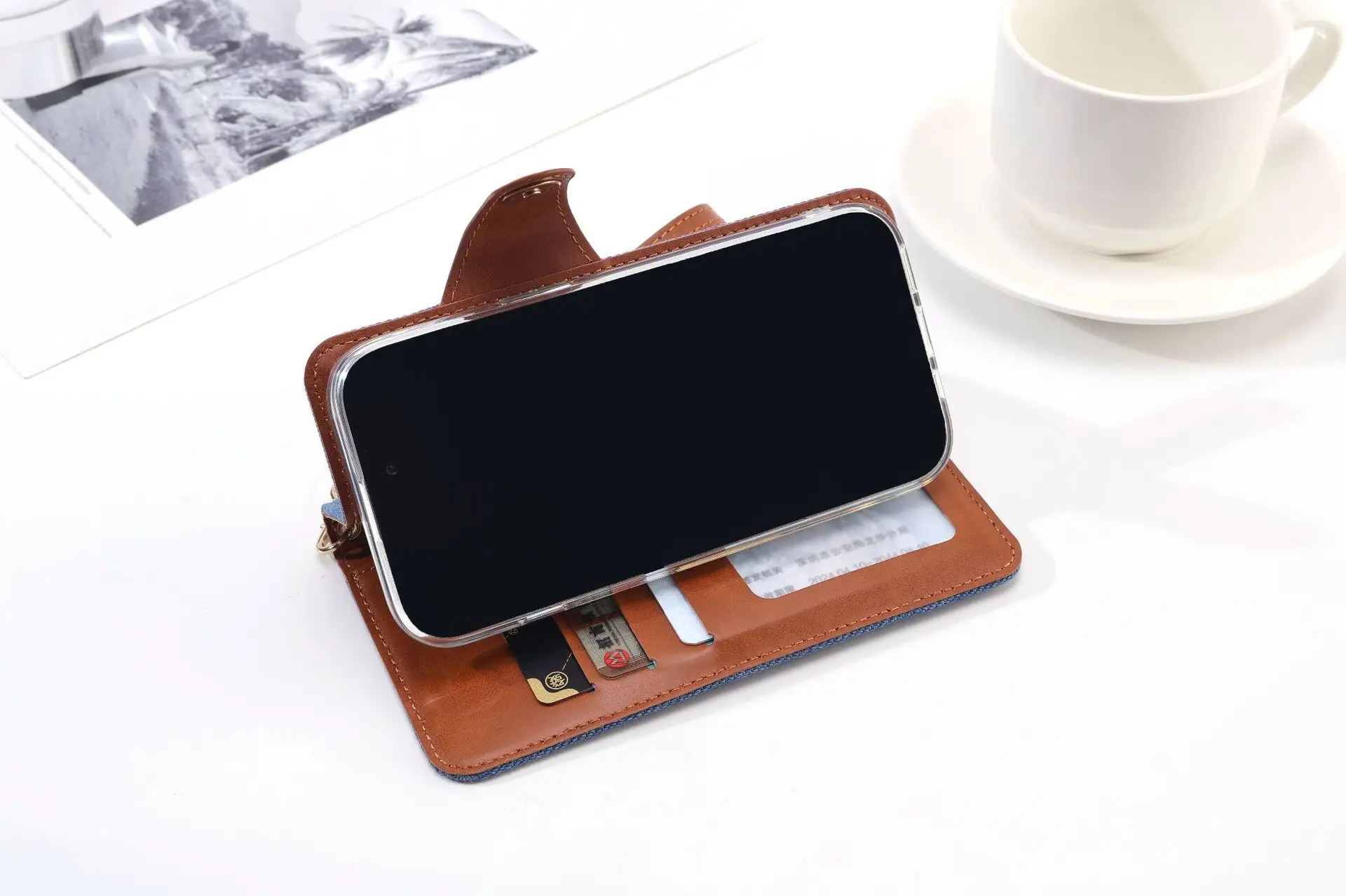 Japan New Denim iPhone17 Flip Cover Case — feature 17