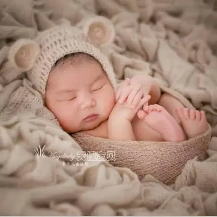 Baby Crib Hat with Pointed Design Mohair Crochet - Image 4