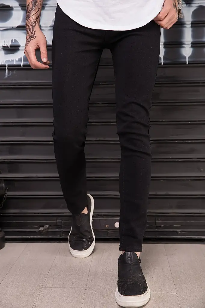 Black Slim Fit Men's Jeans Korean Style Summer Wear — feature 4