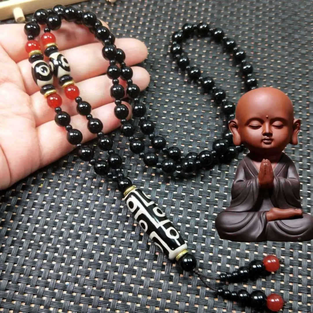 Agate Dragon Scales Beads Necklace with Nine Eyes Design