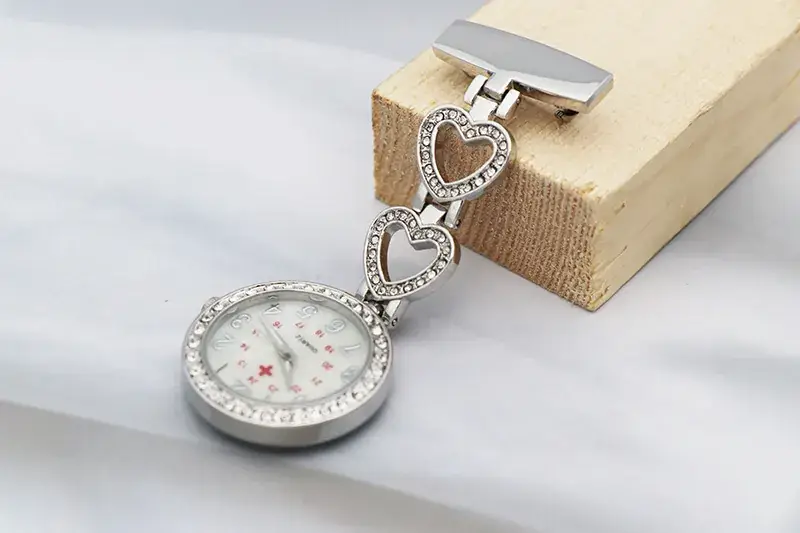 Waterproof Heart Design Pocket Watch with Luminous Dial — feature 6
