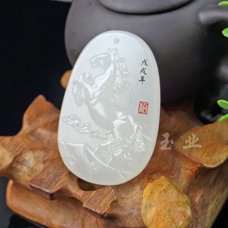White Jade Pendant with Guanyin Buddha Design - Image 4