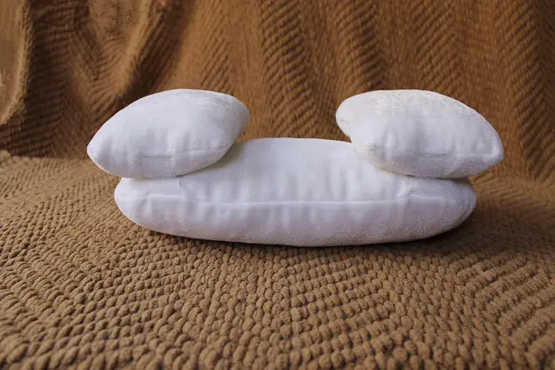 Newborn Photography Pillow Gray Velvet 3-Piece Set — feature 14