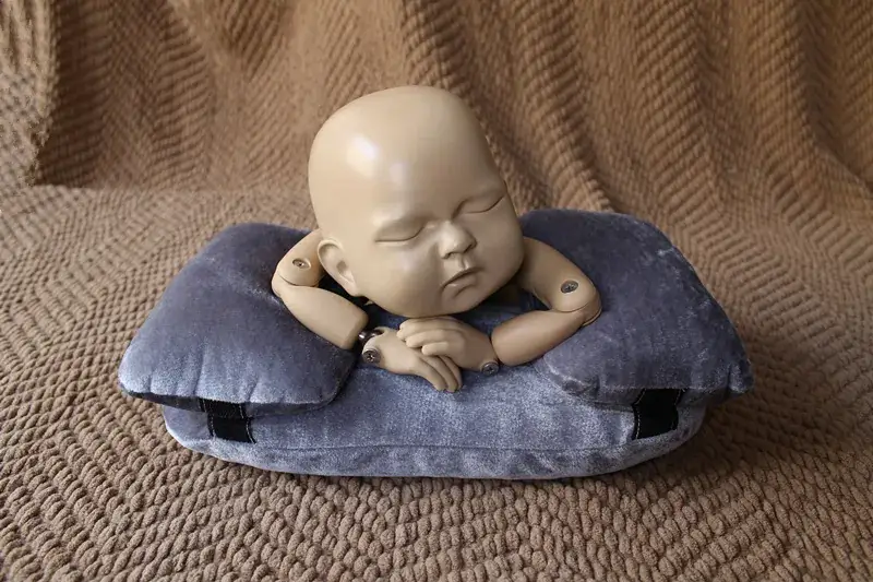 Newborn Photography Pillow Gray Velvet 3-Piece Set — feature 3