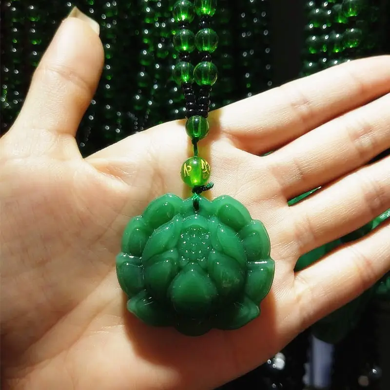 Green Imitation Guanyin Dragon Necklace for Women - Image 19
