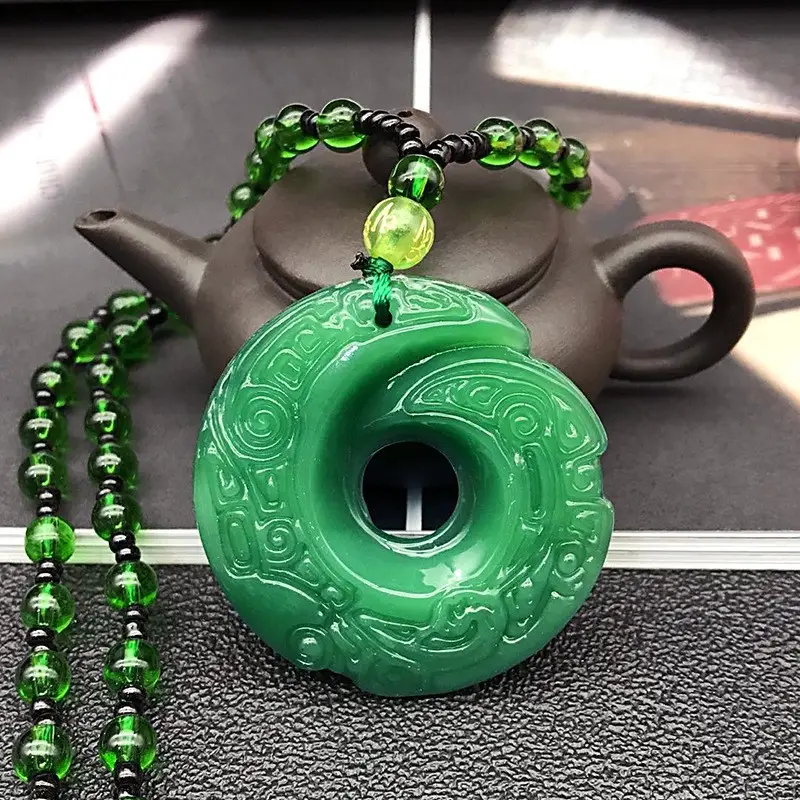 Green Imitation Guanyin Dragon Necklace for Women - Image 30