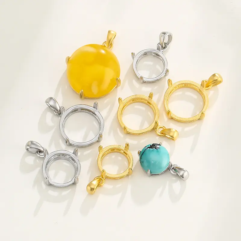 S925 Sterling Silver Pendant with 18K Gold Plated Buckle