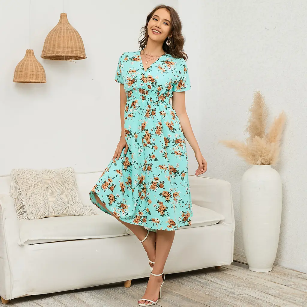 Printed V-Neck Chiffon Beach Dress for Women - Image 7
