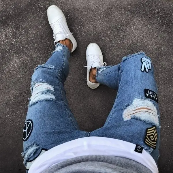 Men's Black Ripped Skinny Jeans with White Sneakers — feature 7