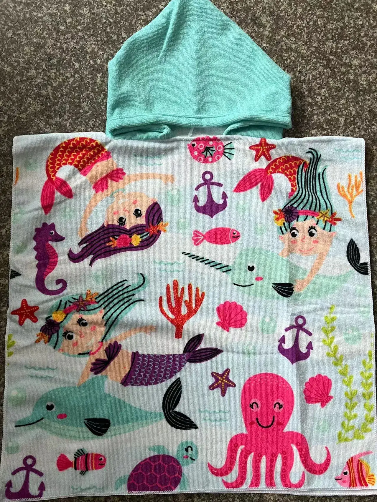 Kids Bath Towel Cape with Treasure Design - Image 24