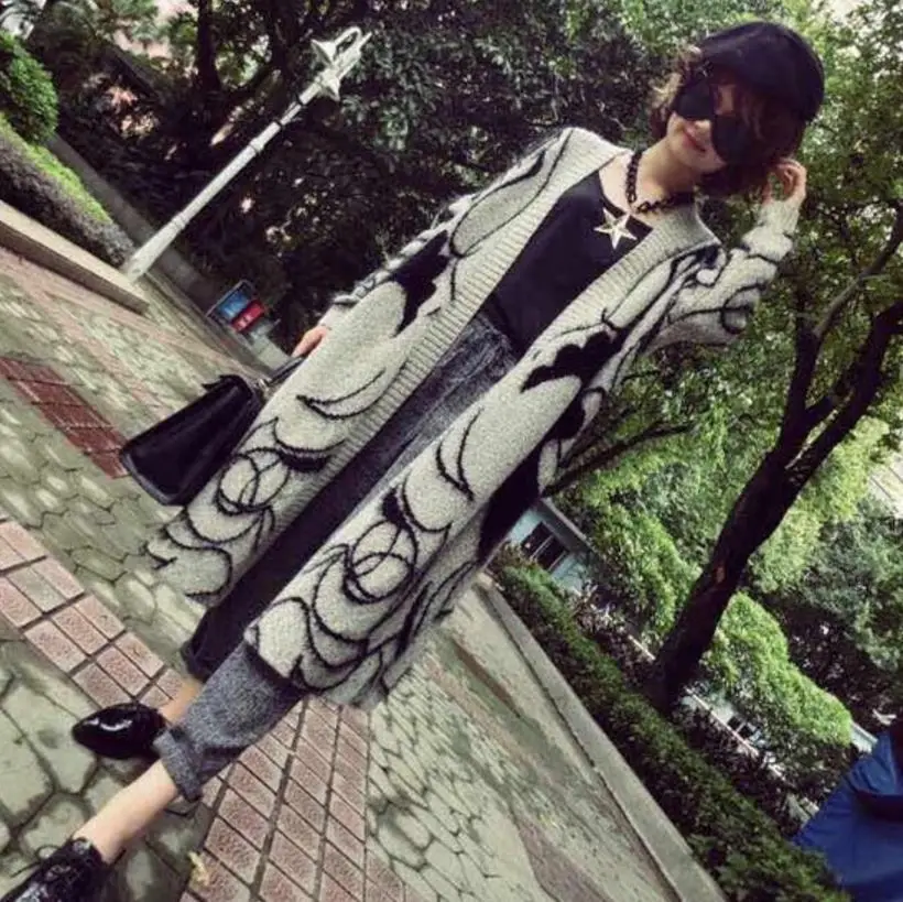 Women's Grey Rose Print Long Sweater Coat Autumn V-Neck - Image 3