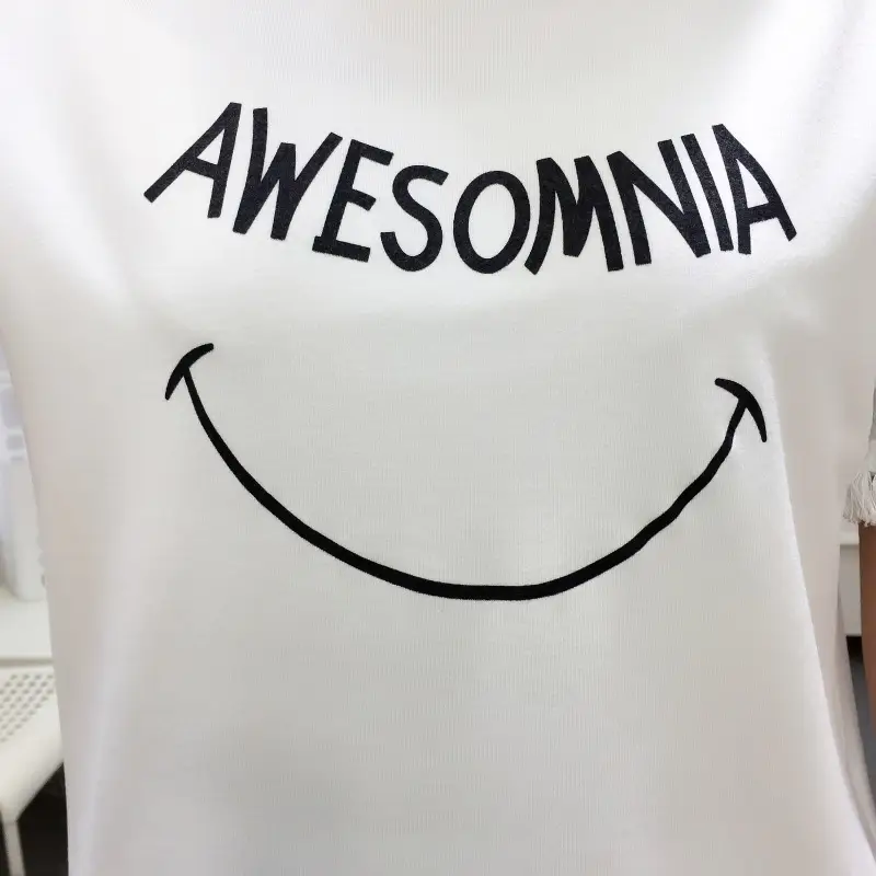 2025 Summer T-Shirt White Smiley Face Short Sleeve — feature 9
