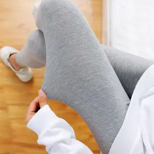 Dark Heather Gray Half Length Leggings for Women — feature 3