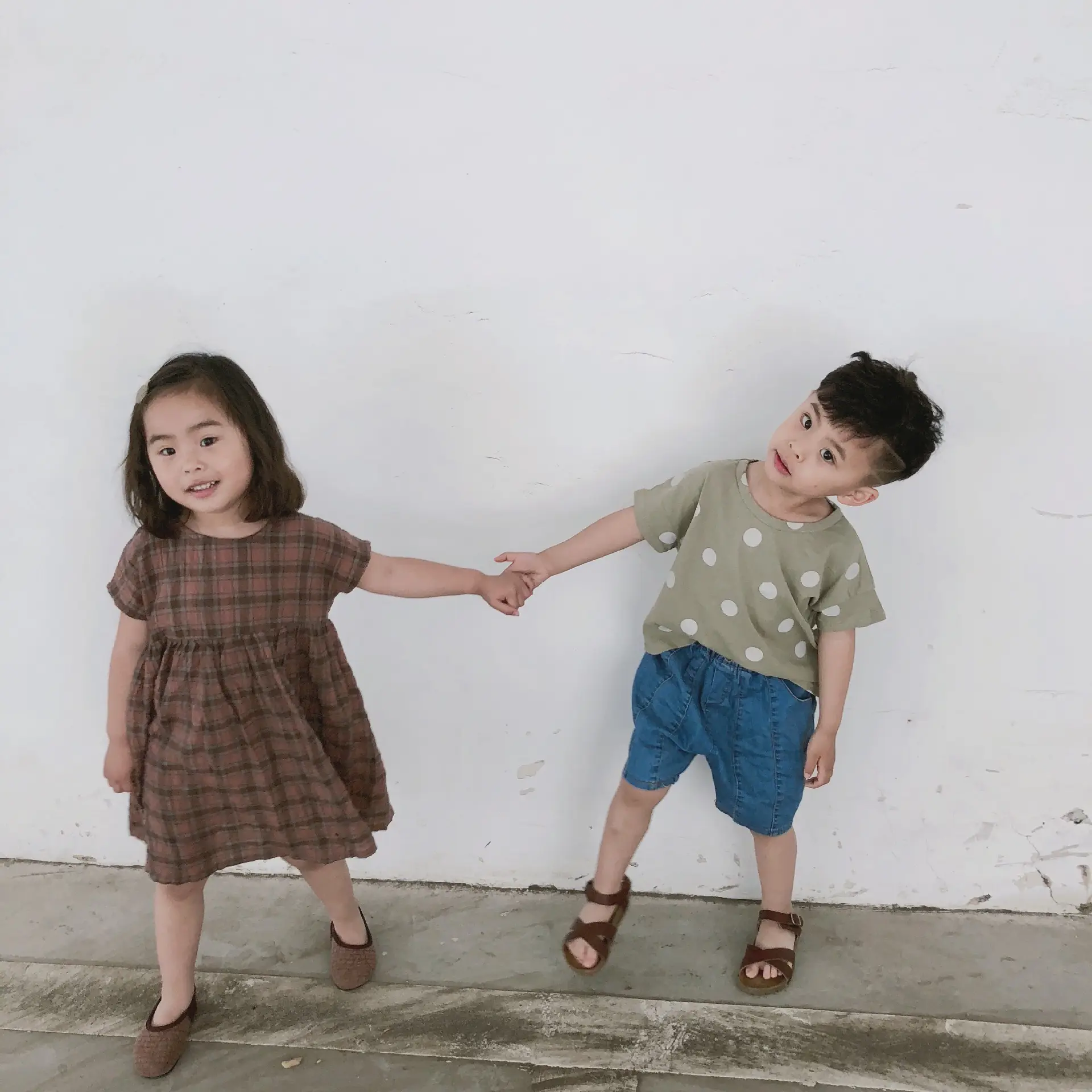Kids Polka Dot Cotton T-Shirt Green Round Neck — feature 10